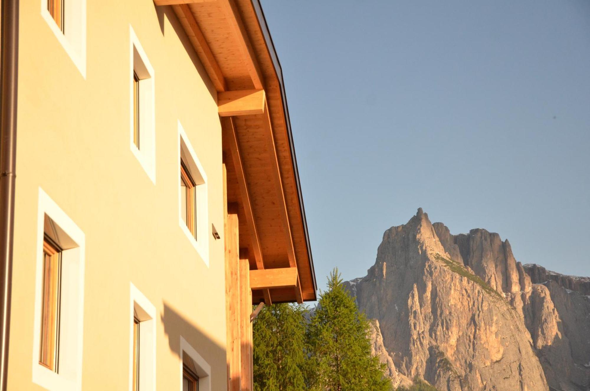 Aparthotel Kastelart - Karbon Castelrotto Exteriér fotografie